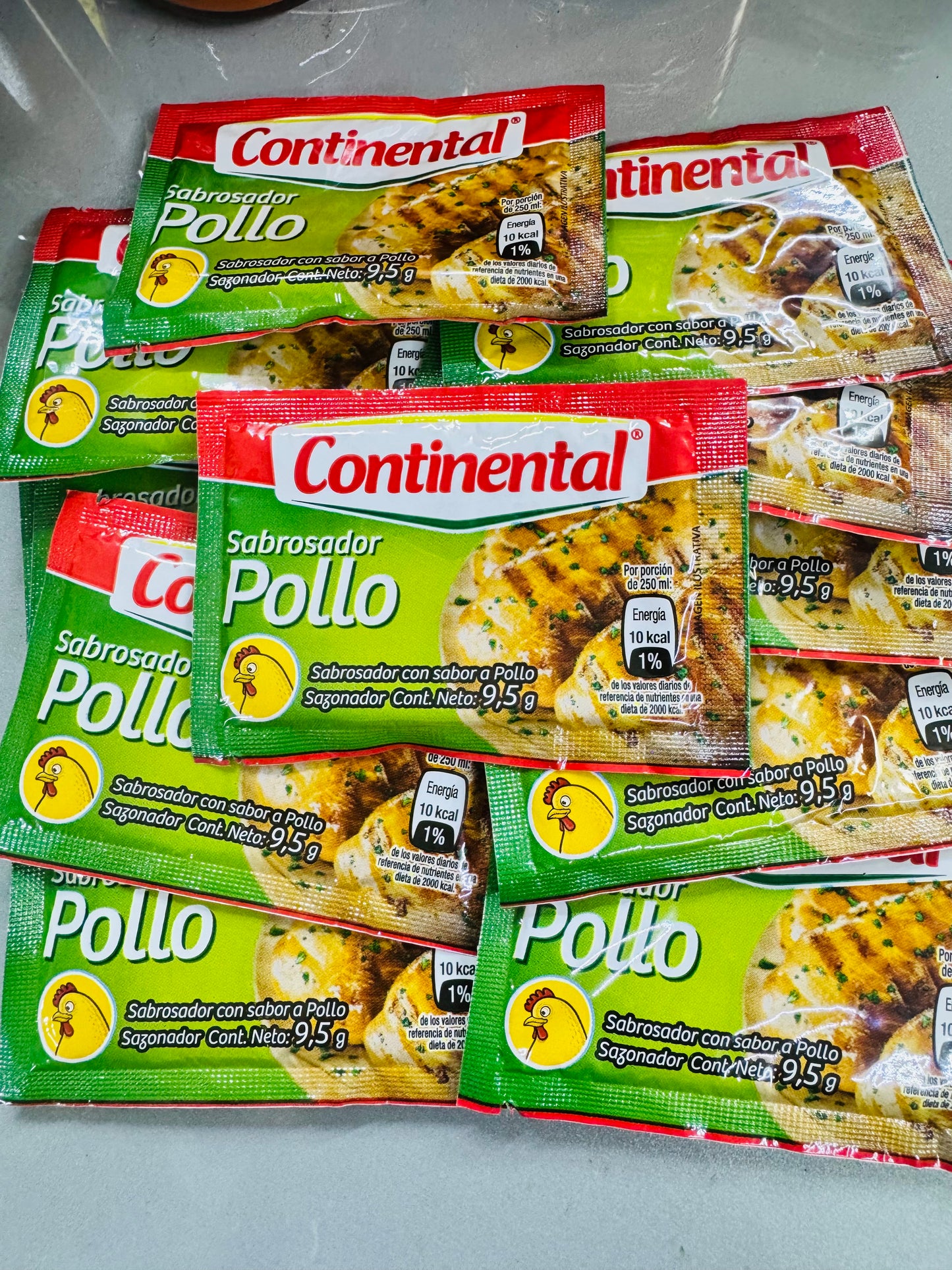 Consomé de pollo